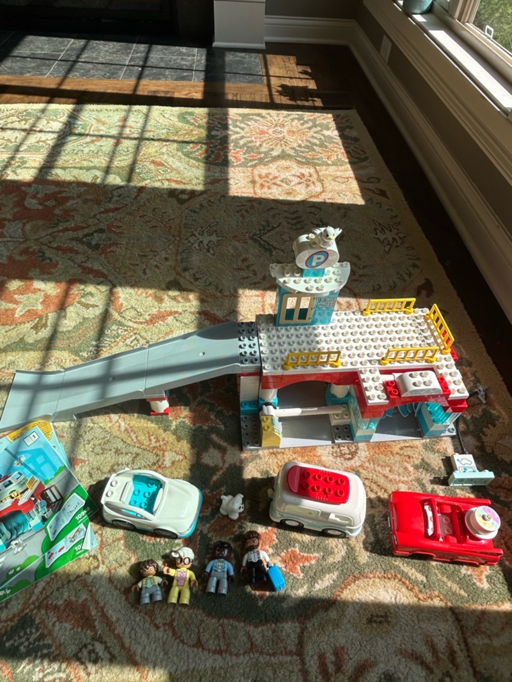 Lego DUPLO Parking Garage and Car Wash 10948 Kid's Building Toy Kit Set No Box